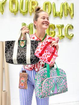 Preview: 50x70 cm Zuschnitt Kunstleder Happy Leo grün/pink by Cherry Picking von Swafing